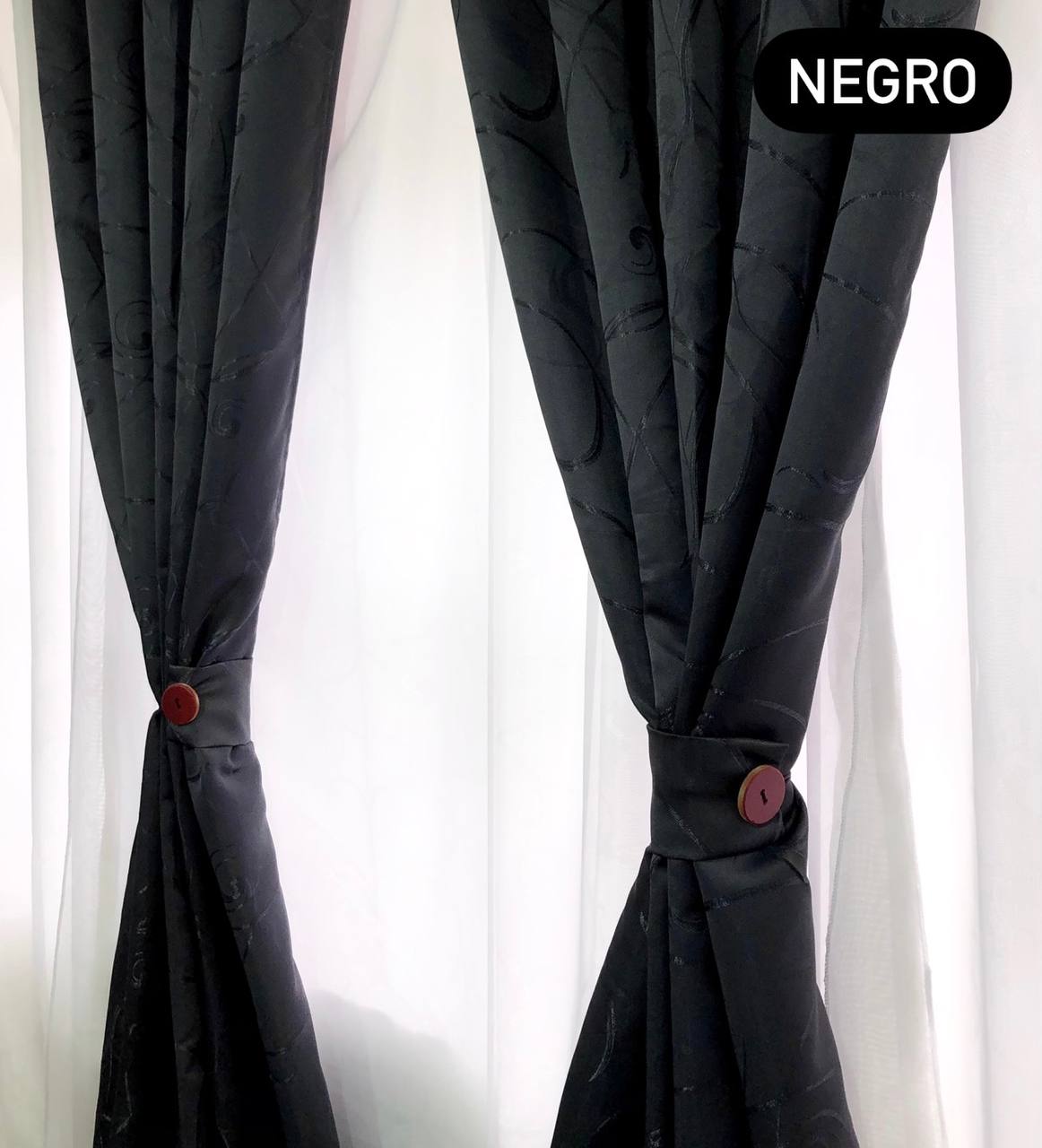 Cortina Jaquard Vinotinto De 280cm